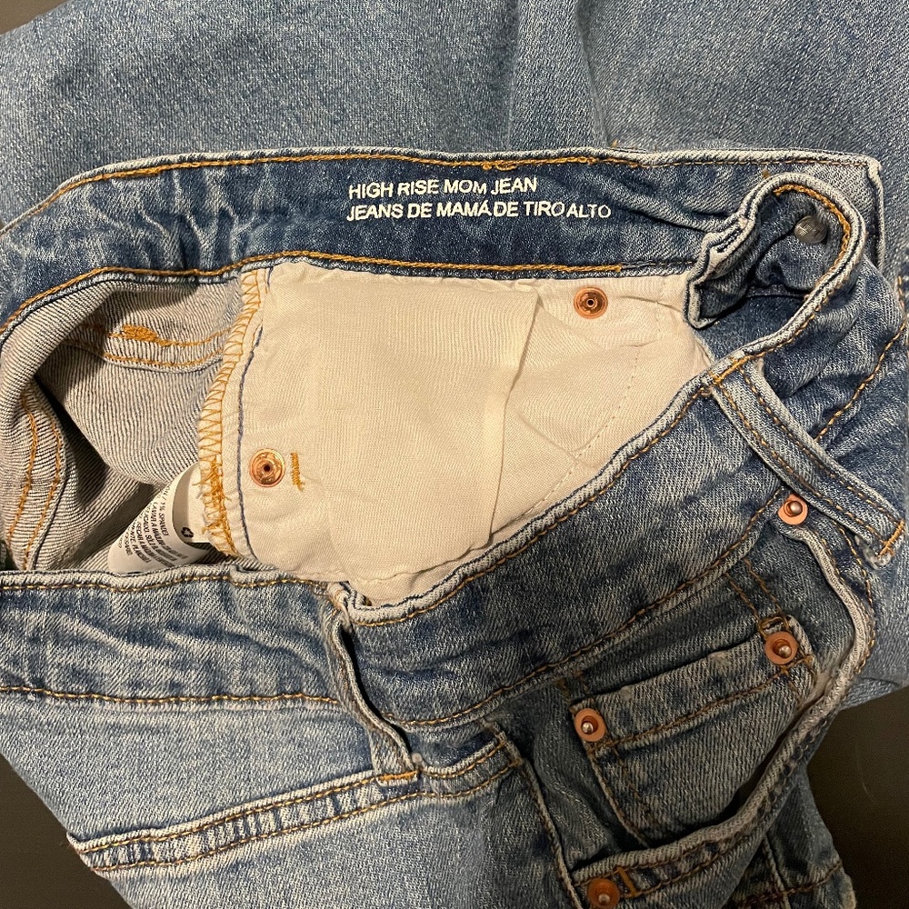 Jeans - Picture 7 of 8